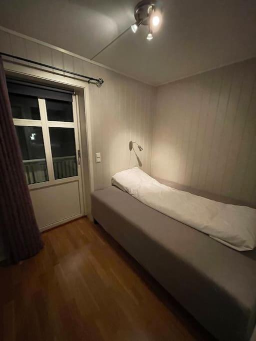 Skjomtind - Modern Apartment With Free Parking Narvik Eksteriør billede